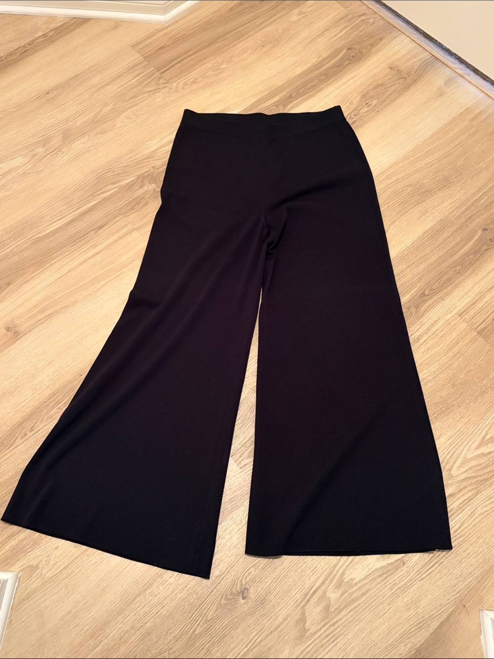 Misook Black Wide-Leg Knit Trousers